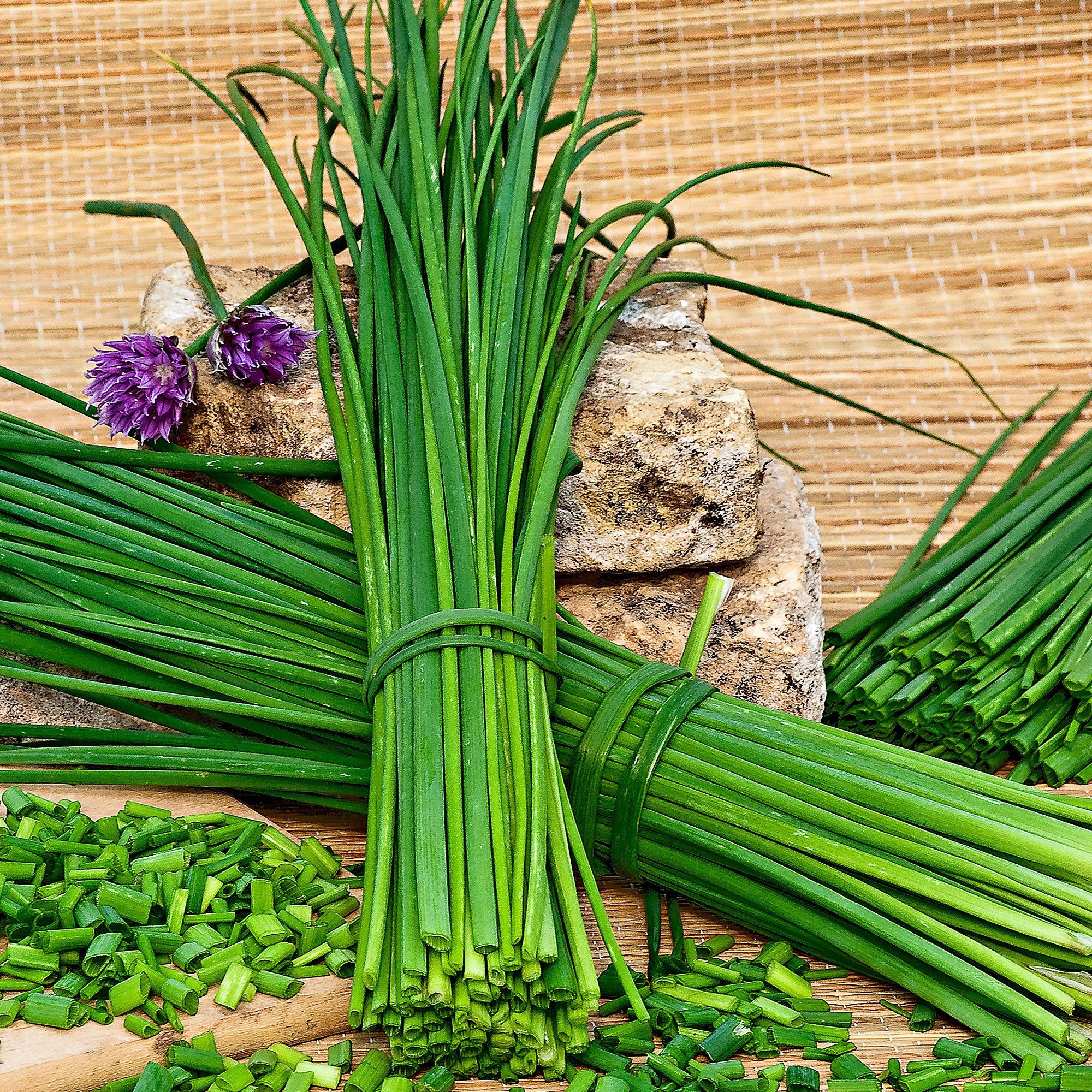 Mélange d'herbes aromatiques en seaux métalliques - Image 3