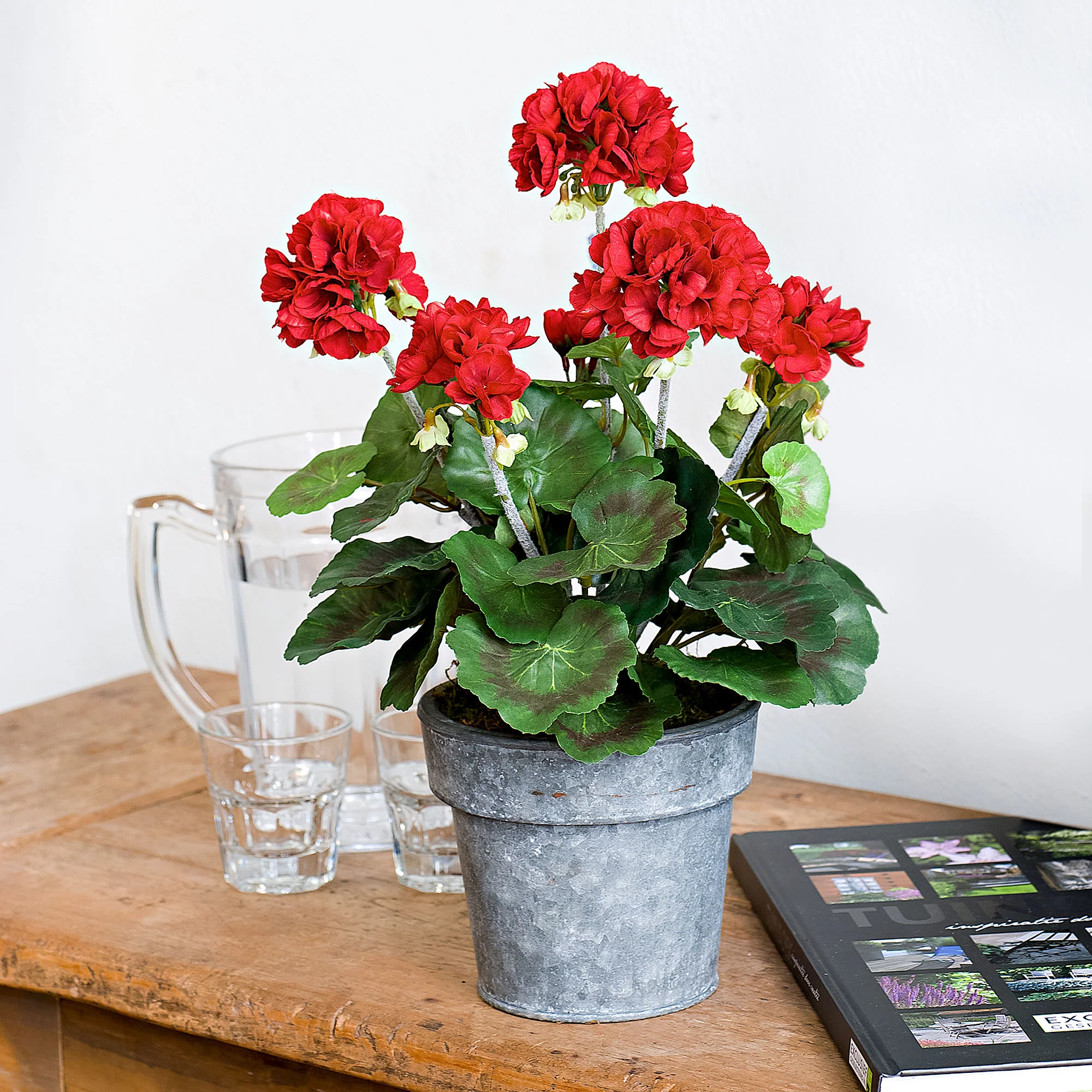 Plante artificielle Géranium rouge incl. cache-pot rond en céramique - Image 3